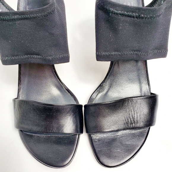 Stuart Weitzman Black Sandals - Picture 4 of 6